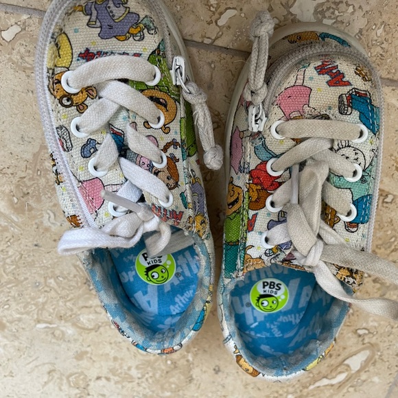 Size 8 Toddler Billy Shoes - Picture 4 of 4